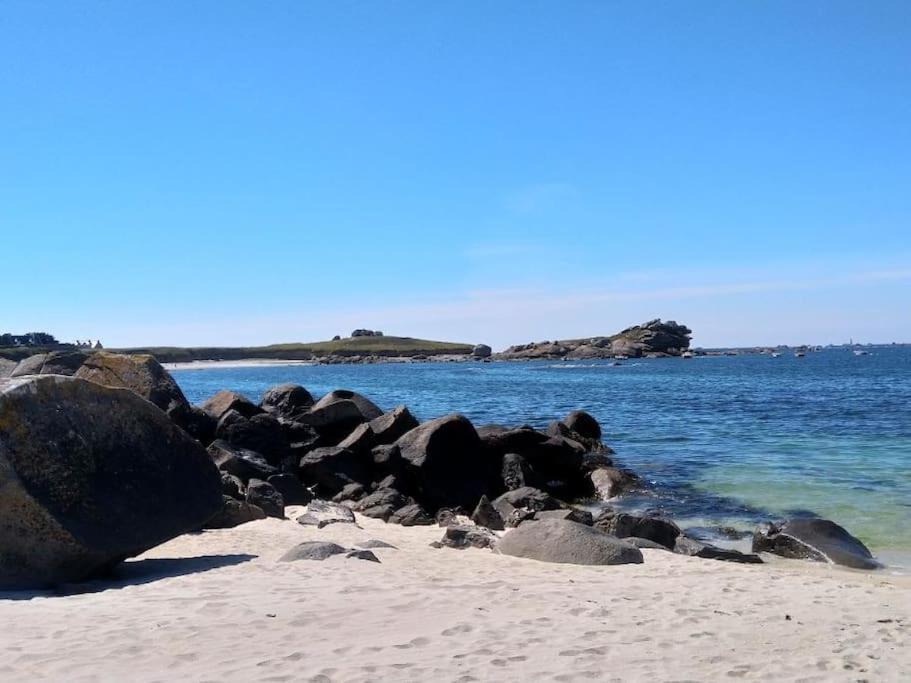 Gite Kerbourc'H Charmant Et Confortable, Mer Et Plages A 3Km, Ploudalmezeau Ploudalmézeau Exterior foto
